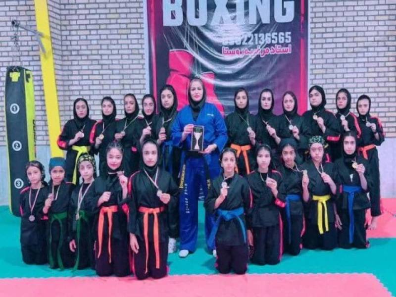 کسب مقام سوم تیمی بانوان رزمی کار جم در مسابقات فارس