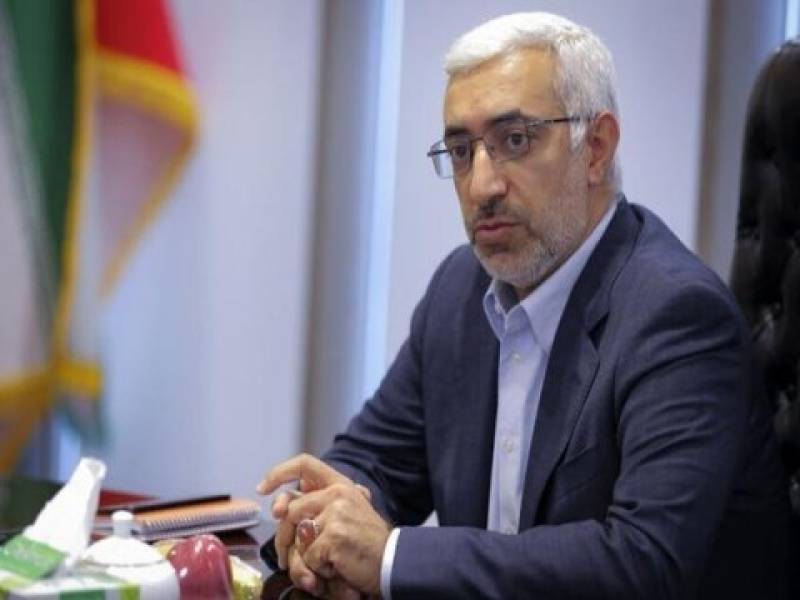 وام میلیاردی با سود ۴ درصدی مدیران بورس قطعا تخلف است / از شرایط جابجایی دولت استفاده کردند
