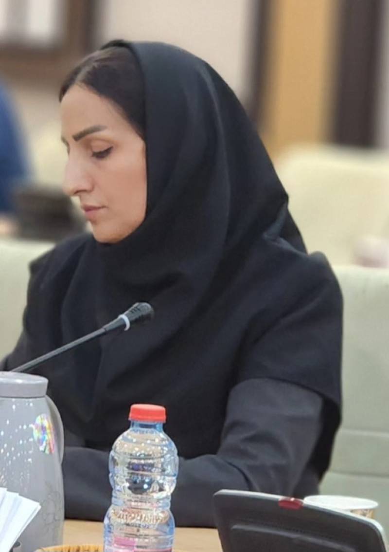 نقدی بر عملکرد فردی که برای تصدی بر تشکل مطبوعاتی و نفوذ در مناطق نفتی ده ها رسانه گرفته است